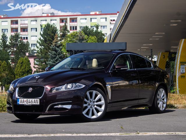 Jaguar XF